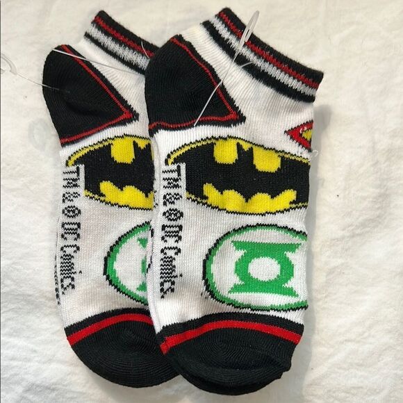 DC Comics Superhero Ankle Socks - Black and White 3-6 mo - Picture 1 of 3